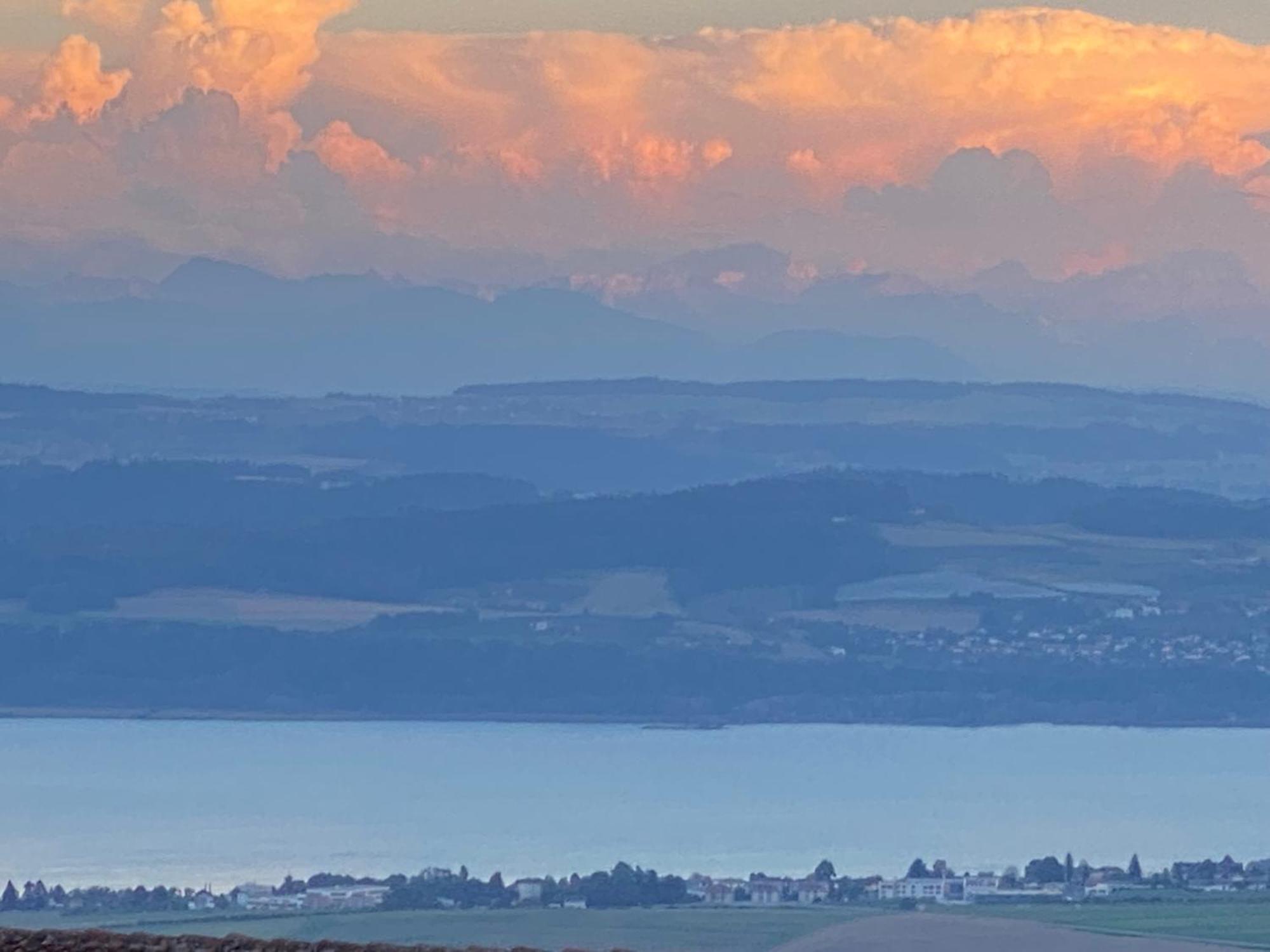 Avec Vue Panoramique Alpes Et * Mauborget
